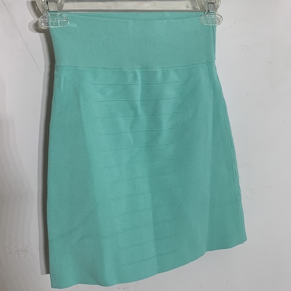 Guess by Marciano mint green Aqua body con fitted mini pencil skirt women’s smal - Picture 2 of 5